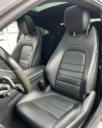 Mercedes-Benz Klasa C cena 115900 przebieg: 115000, rok produkcji 2017 z Rzeszów małe 781